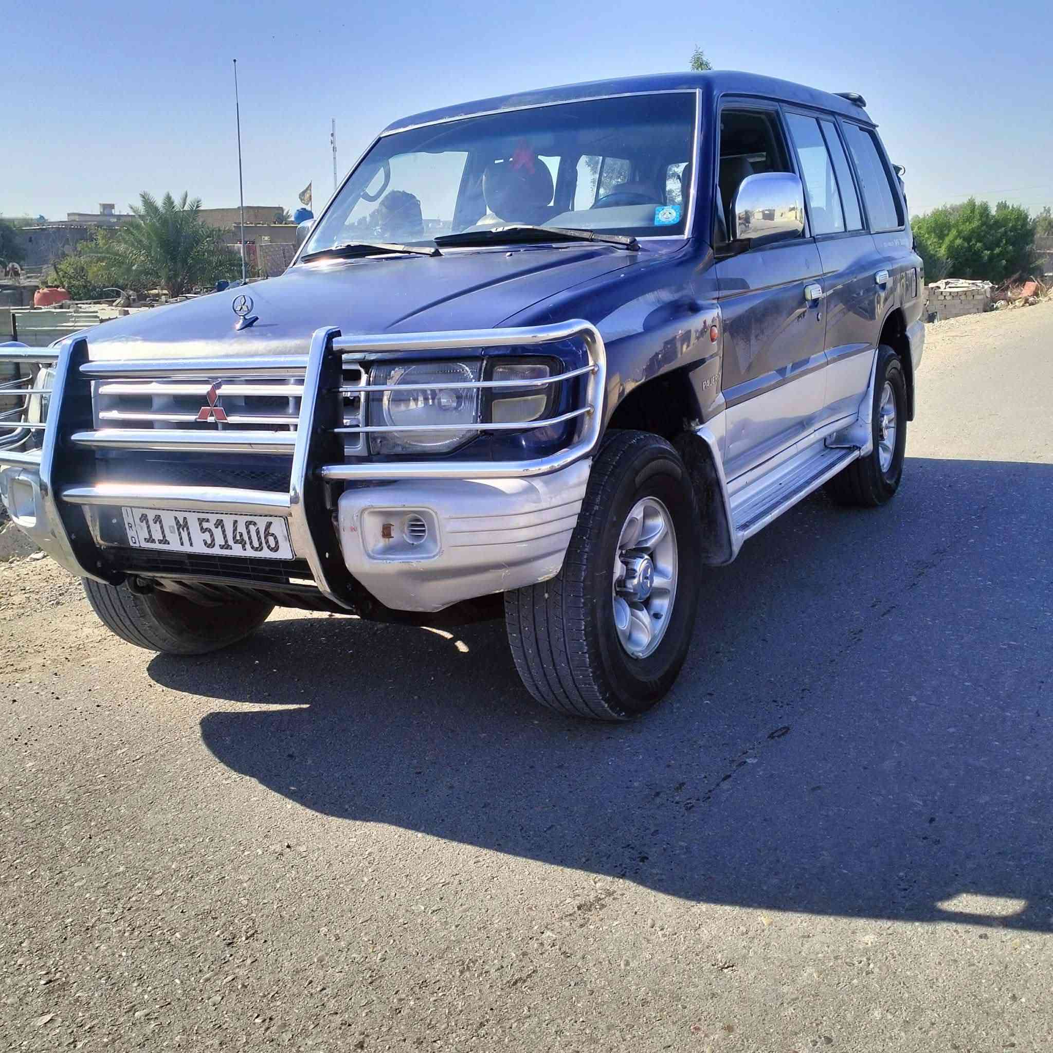 السلام عليكم من رخصه الأدمن باجيرو موديل 98 رقم بغداد نكليزي مكينه وكير اوتو فيفتي فيشه وبطل 3000 تخم تاير كهربائيات شغاله دواخل جديده حداديه جديده سنويه جديده ل 30 تبريد شغال 
مكان السيارة بابل الحمزه الغربي 
السعر 59 وبيه مجال سياره خير من الله بلاديه بدون صبغ 
موبايل ***********
***********
