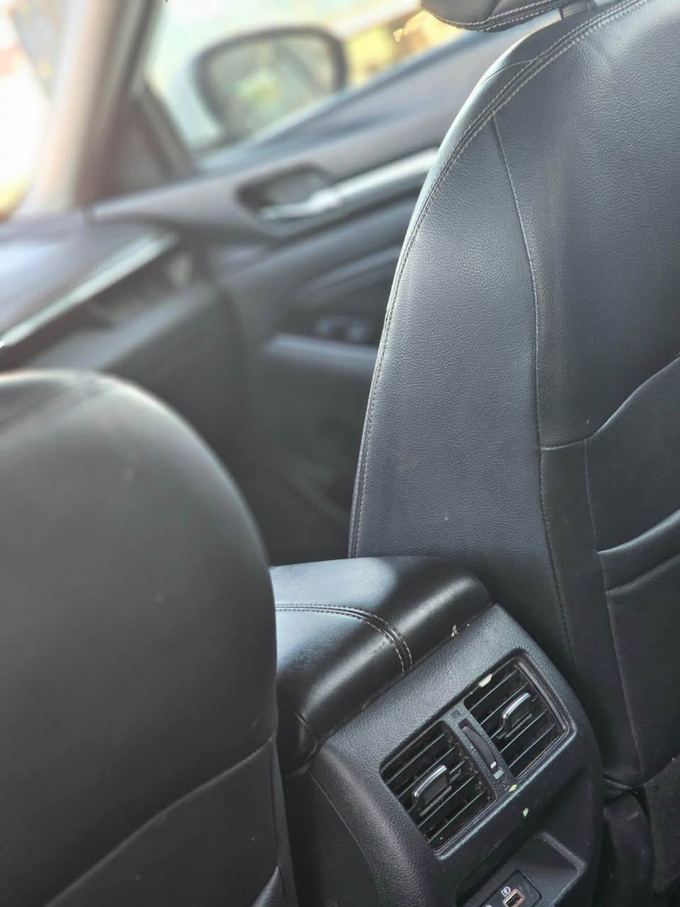 موديل 2020 SL فول 1/1 
ضرارها جاملغ وبنيد وباب سكن كلير  
ماشي 57 كيلو متر 
سيارة جديده بمعنى الكلمة 
رقم موبايل 📲 *********** السليمانية, العراق
