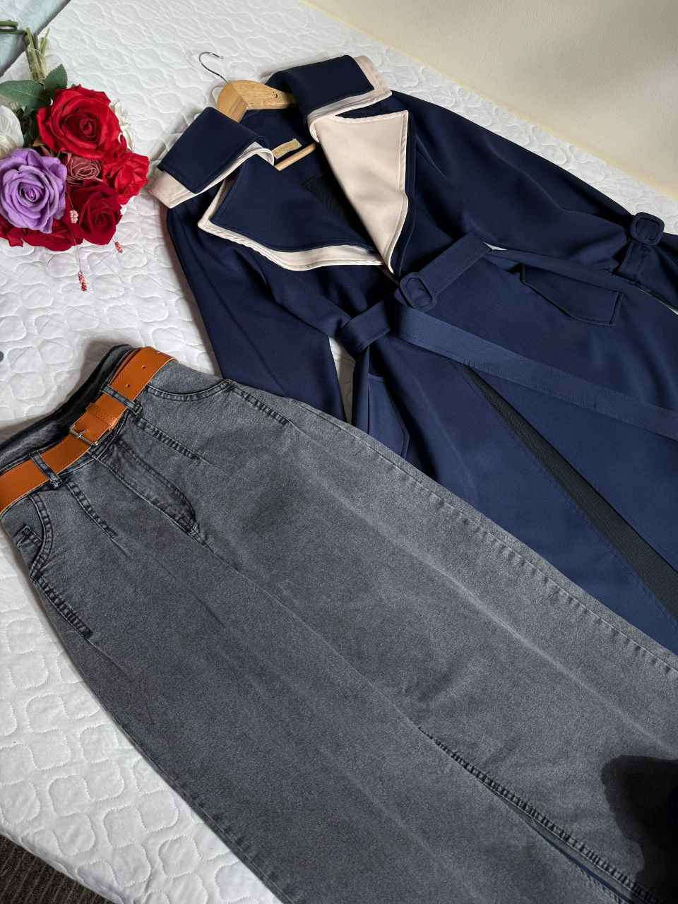 ترانشكوت مع كيلوت
خامة دابل & جينز
38-40-42-44-46 بغداد, العراق


**إذا كنت صاحب هذا الإعلان وتريد حذفه لأي سبب، رجاءا أرسل رسالة إلى الدعم الفني**