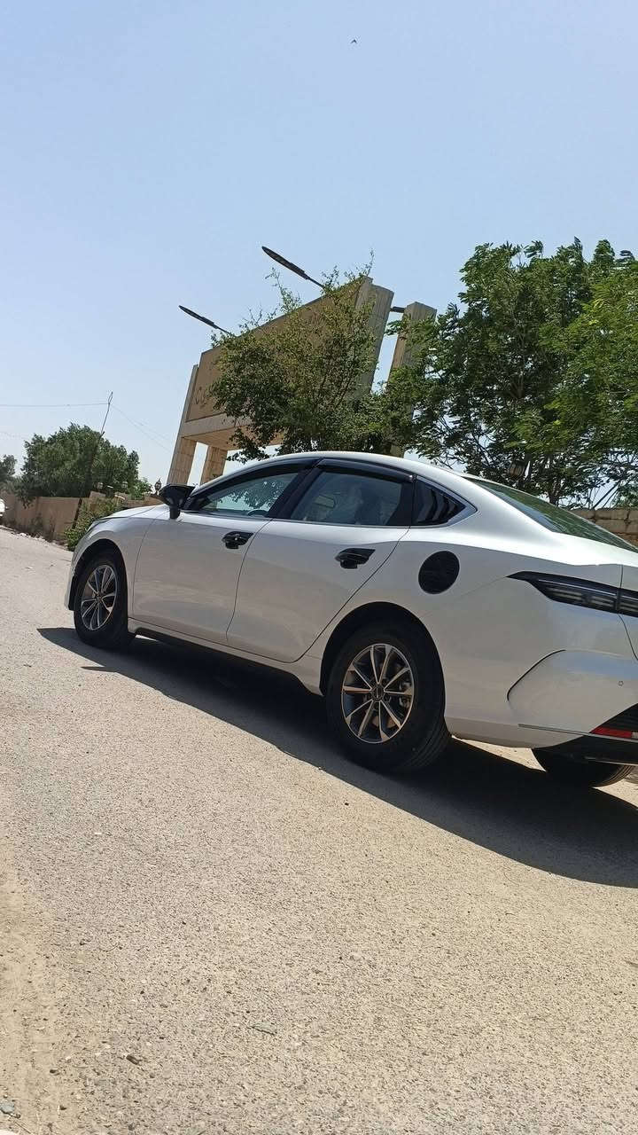 سلام عليكم بي واي دي دستريول للبيع 
موديل 25 كفاله عامه سياره 
زيرو ماشيه 500 كيلو 
مغلفه حراري 4 بيبان 
عليها كت بلاك كامل 
تحويل ثاني يوم .
ميحتاج اذكر مواصفات 
سياره معروفه 
غراضها كامله 
العنوان بغداد السيديه 
السعر 21500 وبيها مجال قليل 
***********
