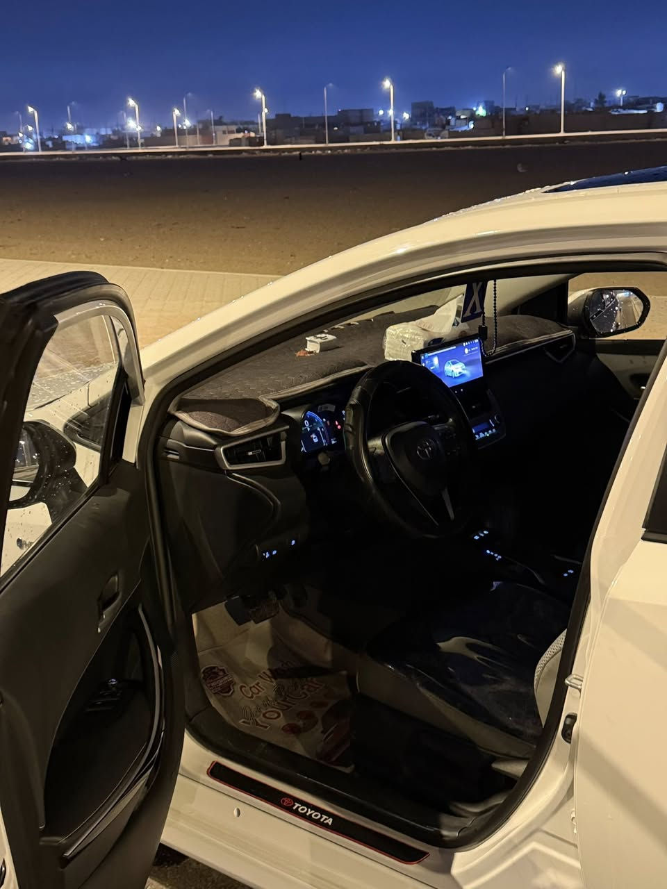 ‏سلام عليكم   كورولاهايبرد 2024 ماشية 18,000 حرة باسمي تحويل مباشر رقم بصره عنوان بصره￼￼ *********** ￼.///
