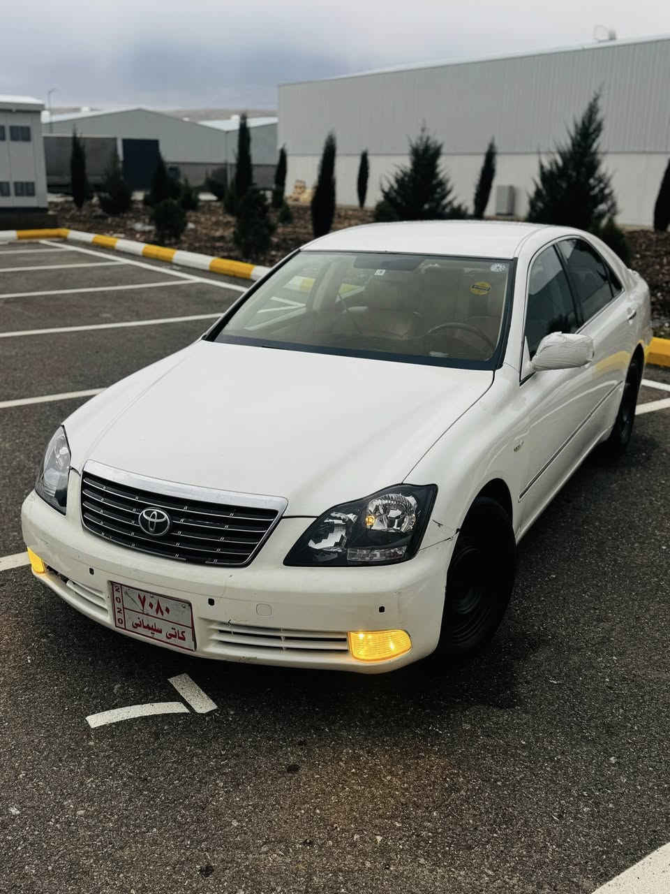 سەرەتا بەناوی خوای گەورە
شاهیینە مووس مووس 
پاکەتی لۆکک 
سپی ناوزەرد 
١٨٢ بی دووکەڵ 
کوشن جڵد هیتەر 
سەلاجە مەرکەزی  
قەپاتە بەس سڵاید نیە 
سەقف شوشە 
٣ دووگمە پەردە 
مەجمووعە لیگزز 
بەس شوین مووسس بۆیاخە 
کەڤەر گۆڕاو و دەعم و تەقەو رەقە بە شەرت 
شوین سلیمانی 
سعری ٥٢ گەڵا و معامەلەیە برایانە پارەی بڕاوەیەکە 
***********
