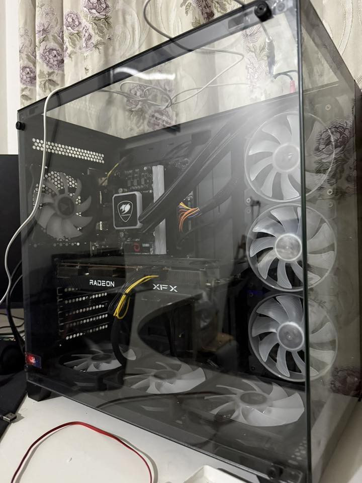 I5-14400f
B760m-e msi pro
AMD RX 6700xt
32gb 3600 AGI
Power 700wt Aigo
Hard 1tb Addlink
Coller Cougar
Full Tower

750$

whatsapp ***********

