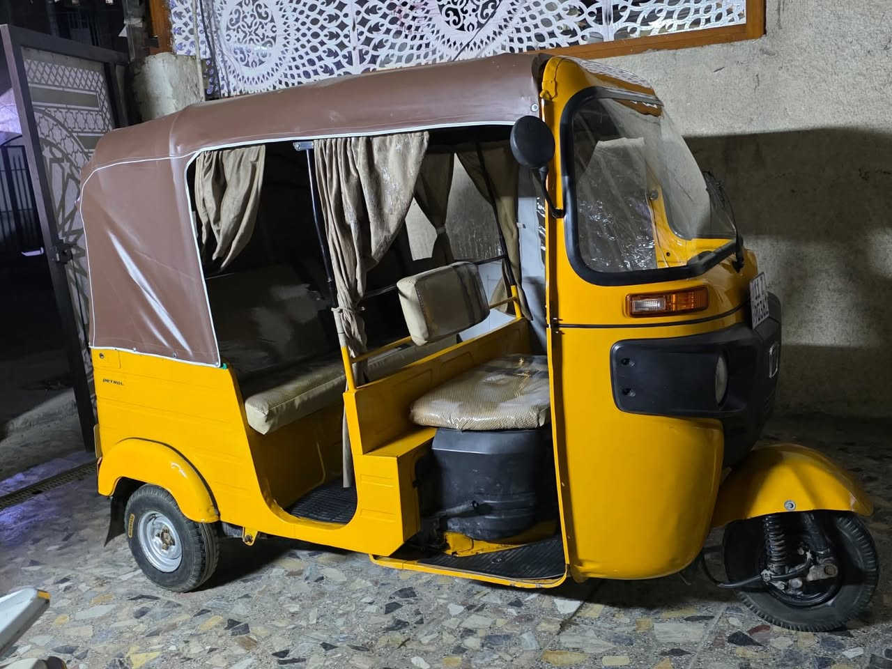 سلام عليكم تكتك 20 شهر السادس رقم وسنويه بأسمي التحويل ثاني يوم مكينه خير من الله مكفوله من التبخير وكلشي والكشر نضافته موضحه بالصور وقبل شهرين صاعده هزه السعر 7ملاين وخمسميه وبيها مجال التواصل خاص


**إذا كنت صاحب هذا الإعلان وتريد حذفه لأي سبب، رجاءا أرسل رسالة إلى الدعم الفني**