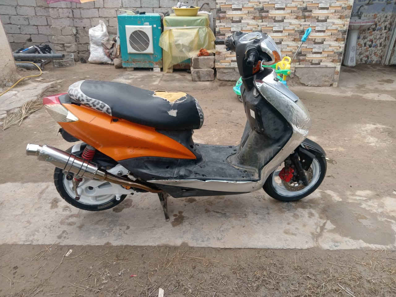 سلام عليكم درجة سكنس ياباني للبيع او لمراوس درجة مزوده مكينه 59كلجات رياضي سلف رياضي صالنصه رياضي  درجه شلعه ومعدل فول كهربايات كله شغاله مكاني ديوانيه سنيه سعر خاص


**إذا كنت صاحب هذا الإعلان وتريد حذفه لأي سبب، رجاءا أرسل رسالة إلى الدعم الفني**