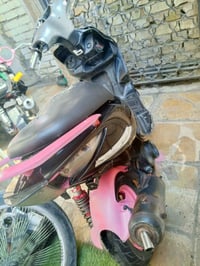 ماكس مضلع للبيع شلعه تخبل دراجه نضيفه  ٠٧٧٠٦٩٠٤٤٤٣