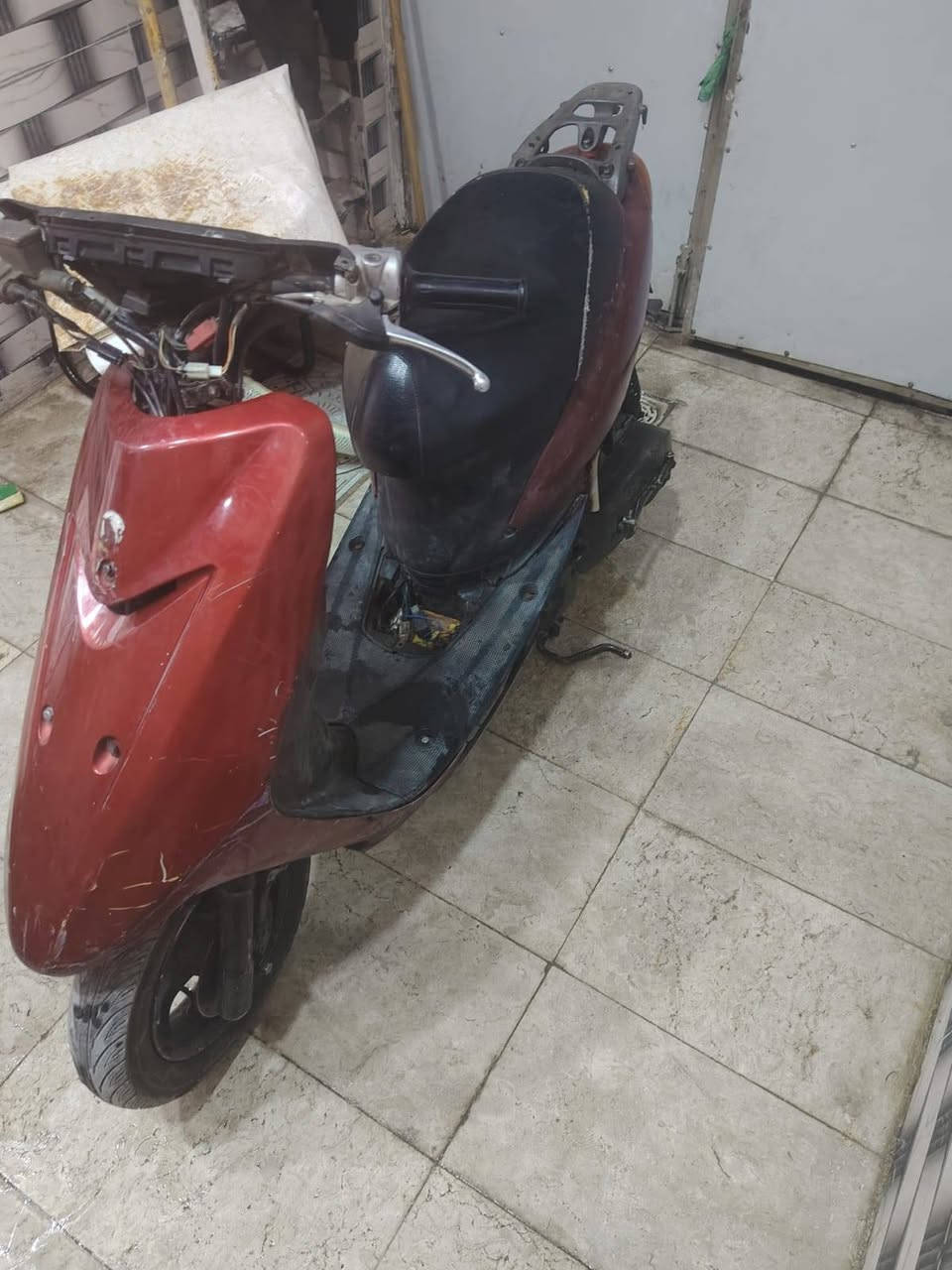 سلام عليكم دراجة عصفوري لبيع دراجة دشتغل او تطفة خلل كابريتر ابيع كوم حديد سعر 100الف عنواني بغداد مدينة الصدر رقمي ***********
