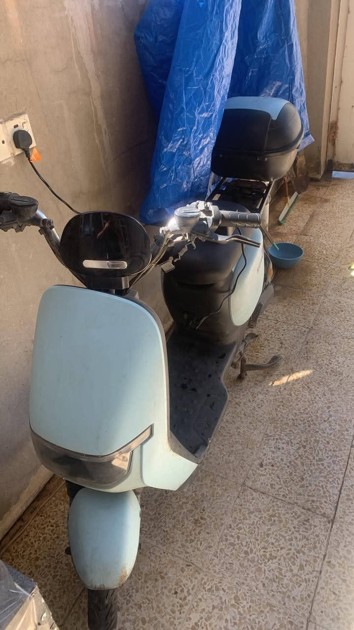 سلام عليكم ماطور شحن خمس بطاريات جدد شاحنه جديده ماتصرف علي ربع السعر 350 وبي مجال شي قليل


**إذا كنت صاحب هذا الإعلان وتريد حذفه لأي سبب، رجاءا أرسل رسالة إلى الدعم الفني**