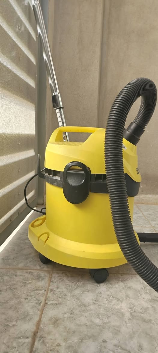 مكنسة كارشير. باله. كلش نظيفة (البوري ترهيم مو مالتها).  السعر 40 الف وبيها مجال. للأستفسار راسلني خاص


**إذا كنت صاحب هذا الإعلان وتريد حذفه لأي سبب، رجاءا أرسل رسالة إلى الدعم الفني**