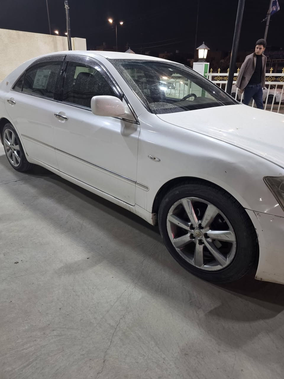 للبيع شاهينه كراون كصه جنطه للبيع تلاثه دكمه العنوان ميسان /العمارة
السعر ٣٥
 تصال ***********
