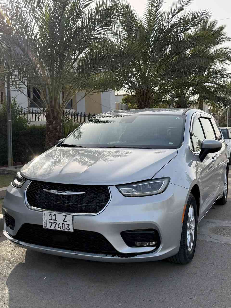 كرايسلر باسفيكا فيوجر 2023
محرك 3600 

  لون سلفر

  تبريد 3 قطع

  وتدفئه كراسي

  وتدفئه ستيرن

   ابواب كهرباء

  صندوق كهرباء 

  كشنات جلد سياحي

  كراسي شفط

  تحكم ستيرن جهتين

    شاشة 

   كير ماوس 

  تشغيل بصمة 

 ٥ ابواب بصمة 

   نظام car play واندرويد اوتو

    سايد بريك دكمة

    توقف ذاتي 

    منافذ تايب سي 

    منافذ USB

  مثبت سرعه

تخم تاير جديد 

ماشيه 40 الف
حادثها بنيد فقط 
***********

السعر 198$ وبيها مجال

مكانها بغداد
