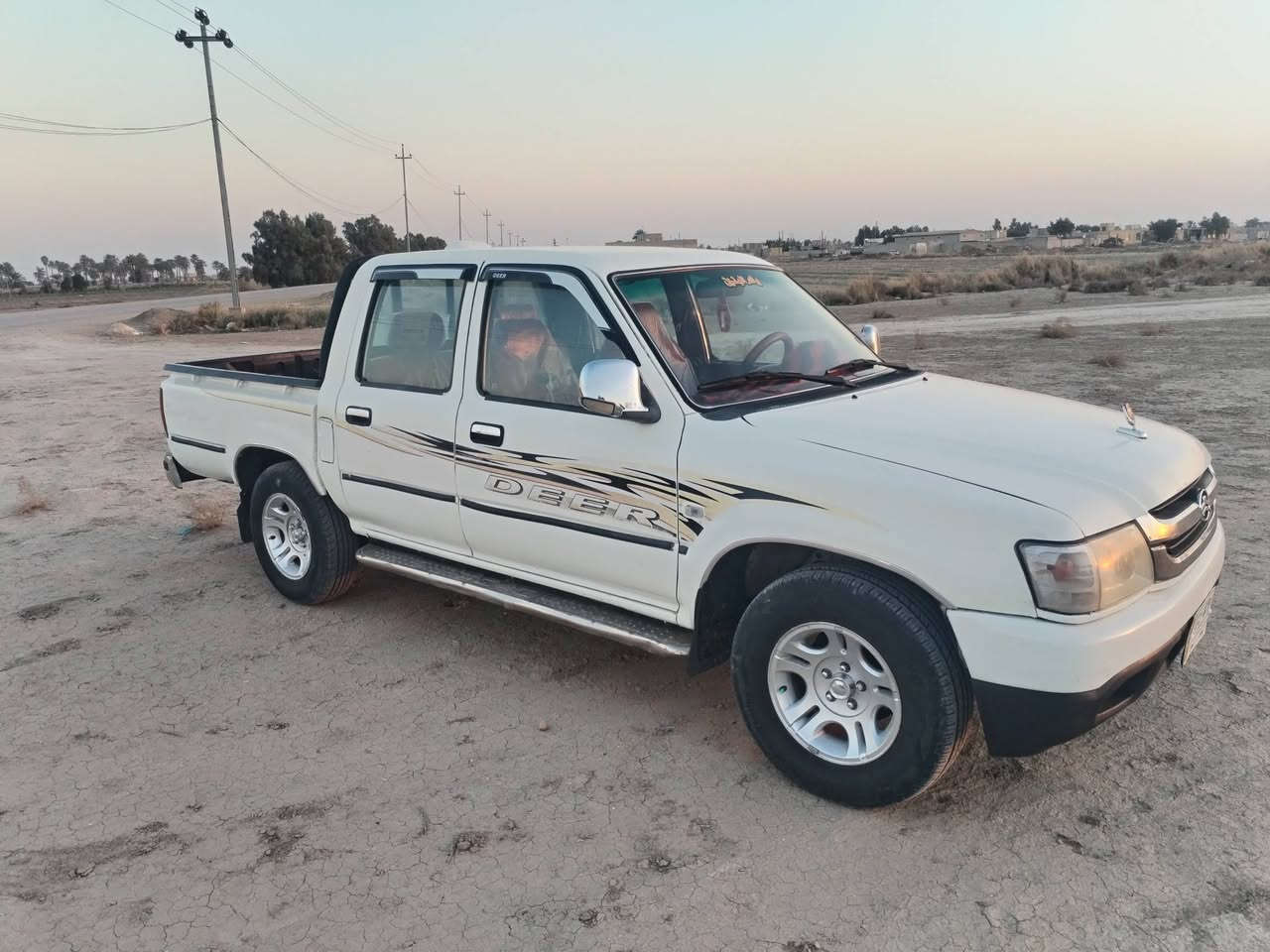 السلام عليكم بيكم دير موديل 2008 رقم بغداد سنويه مجدده لغايه 2027 مكفوله من الضربه كير محرك شاصي مكفول كهربائيات كلها شغاله تخم تاير حداديه جديده السعر 47 وبيه مجال الشراي يتصل مكانها الديوانية ***********
