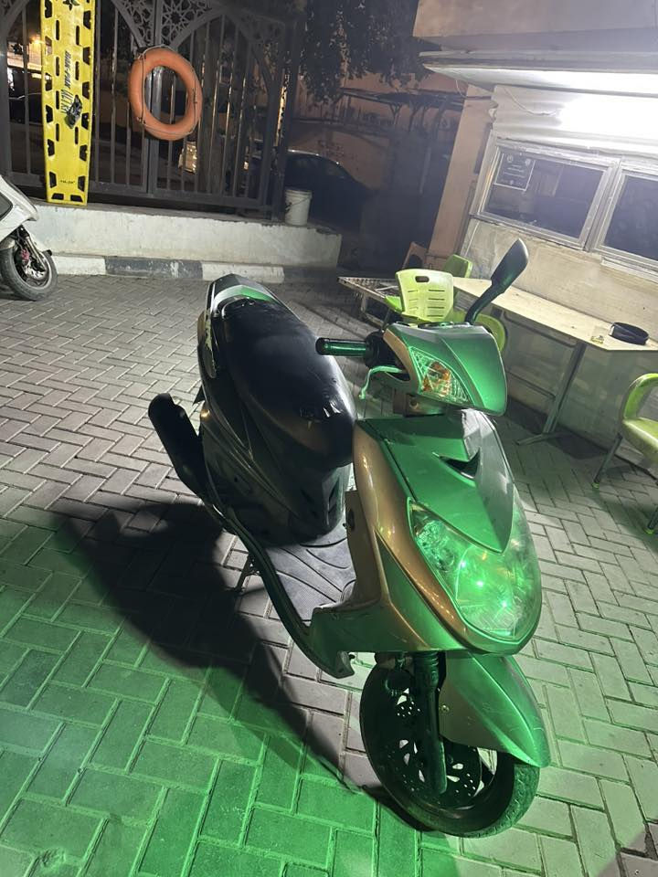 سلام عليكم دراجه سكنس فحل بلاد نضيفه تخبل مال جنايه مكان بغداد جميله تجي تنكدر سلف وتطلع السعر ٦٠٠وبيه مجال حك الجيه
 ‭٠٧٧٠ ٢٨٨ ٨٠٣٨‬.
