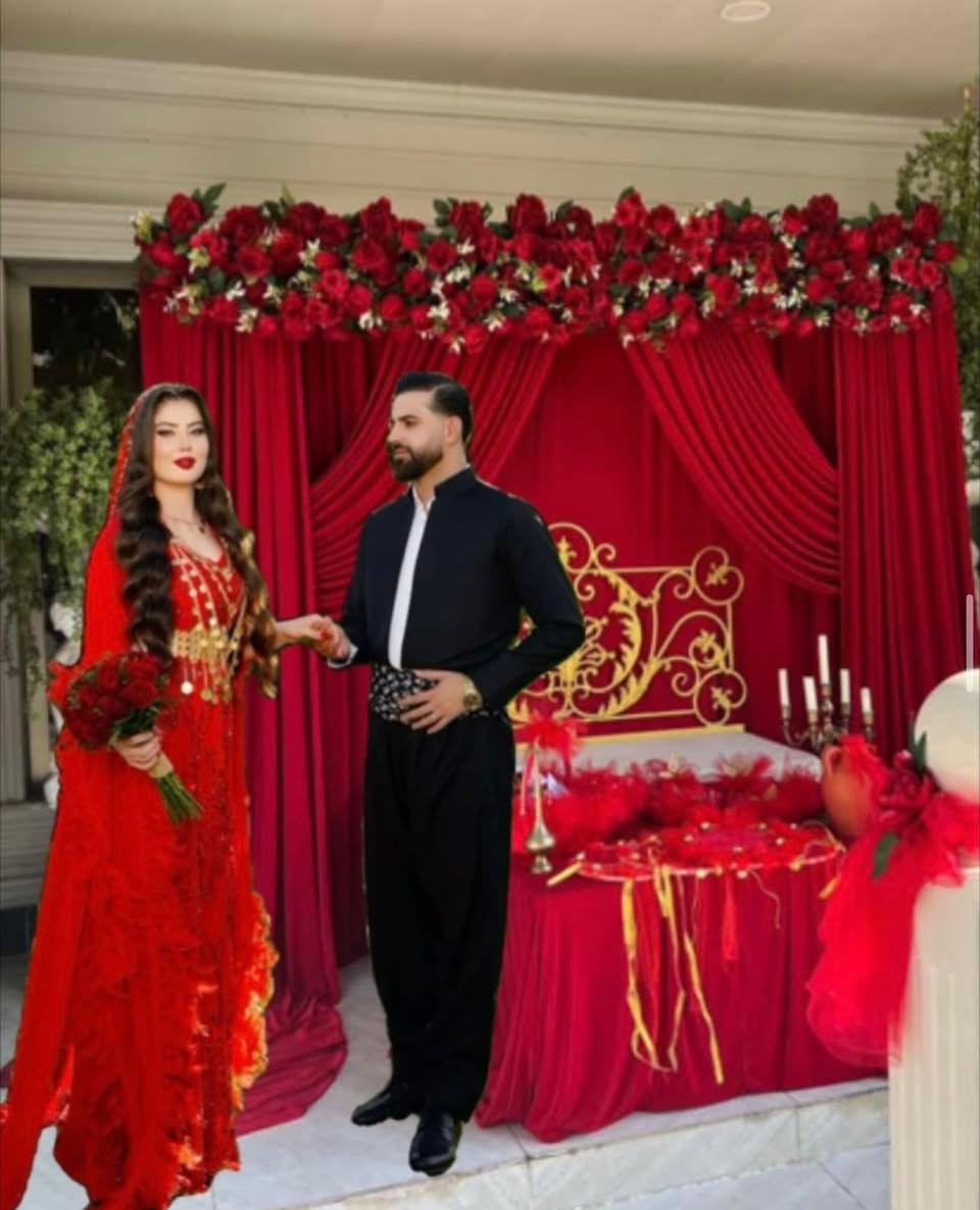 ٩٠ هه زار هه موو ديكؤريك له ئيستادا 😍👌🏻❤️
٩٠ الف كامل ديكور


**إذا كنت صاحب هذا الإعلان وتريد حذفه لأي سبب، رجاءا أرسل رسالة إلى الدعم الفني**