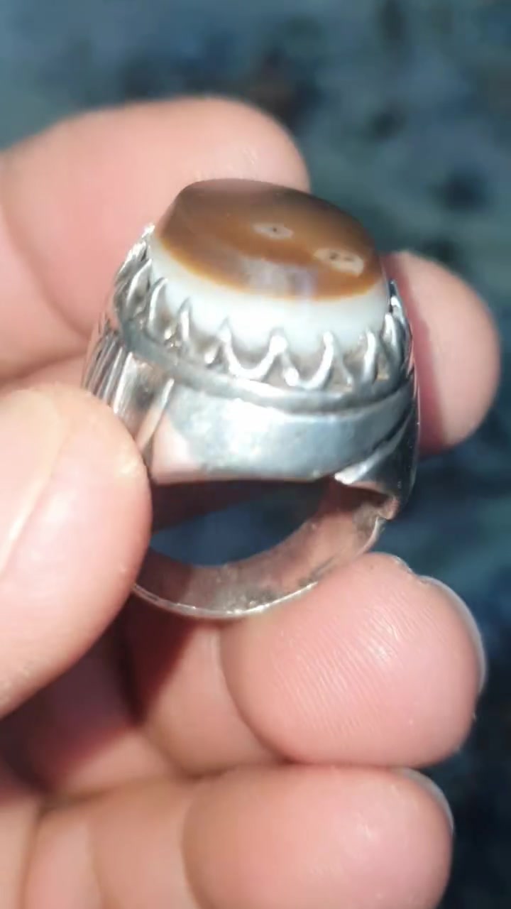 لعيون الطيبين الجميع @


**إذا كنت صاحب هذا الإعلان وتريد حذفه لأي سبب، رجاءا أرسل رسالة إلى الدعم الفني**