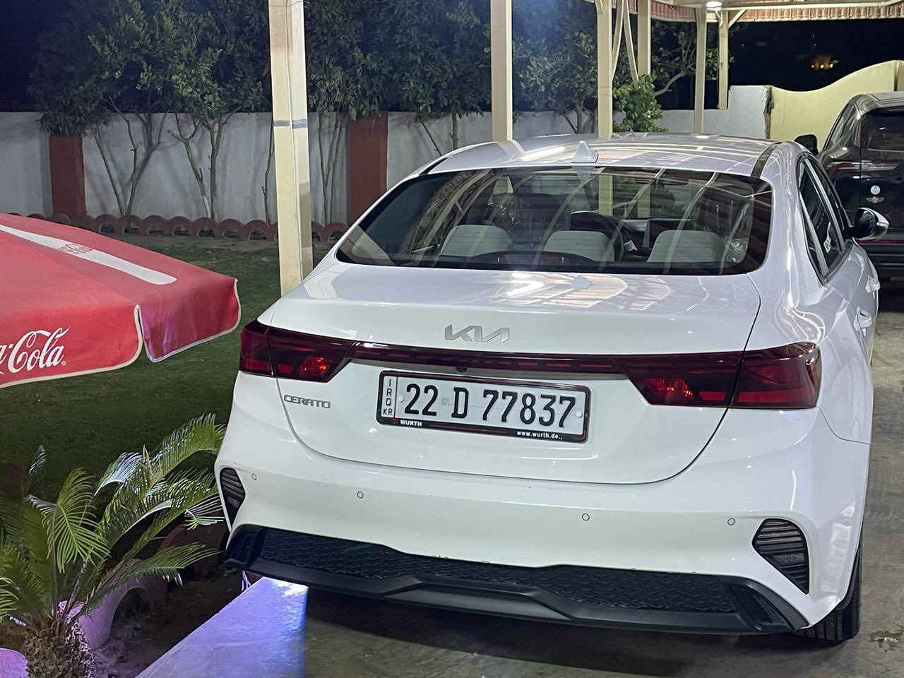 كيا سيراتو 2022
محرك 1600
مواصفات 

ثلاث انظمه قياده  
ECO.sport.normal

تحكم ستيرن جهتين 
سلايت روف 
نظام ABS
اشاير بالمري 
مري شفط 
تبريد قطعتين 
شاشه كبيره
تثبيت سرعه
حساسات خلفيه
داخل لونين 
LED امامي 
بلاجكتور LED
ويل كب كروم5تايرات حتى لسبير
كاميرا خلفيه 
اريل  موس
ثلاث تجوات خلفيه
منفذ  USBخلفي 
منفذ USBامامي
 الرقم ***********
