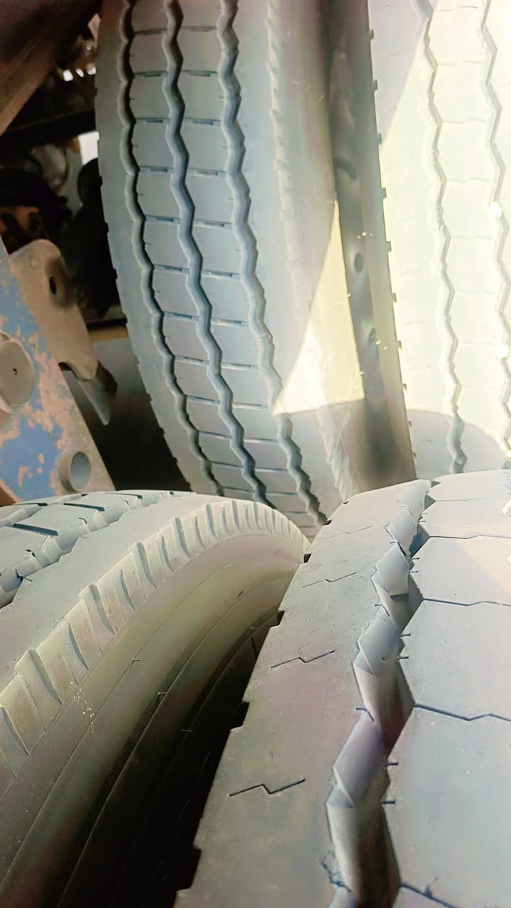 سلام وعليكم سياره سكانيه 207 رقم بصره تحويل مباشر سنويه لل28 غلاب مجموعه سبرنك مكينه نجكتر 420 كير كهربائي مكفوله كفاله عامه عربانه دار قصاب تخم تاير مكفوله العنوان بصره هارثه ***********
