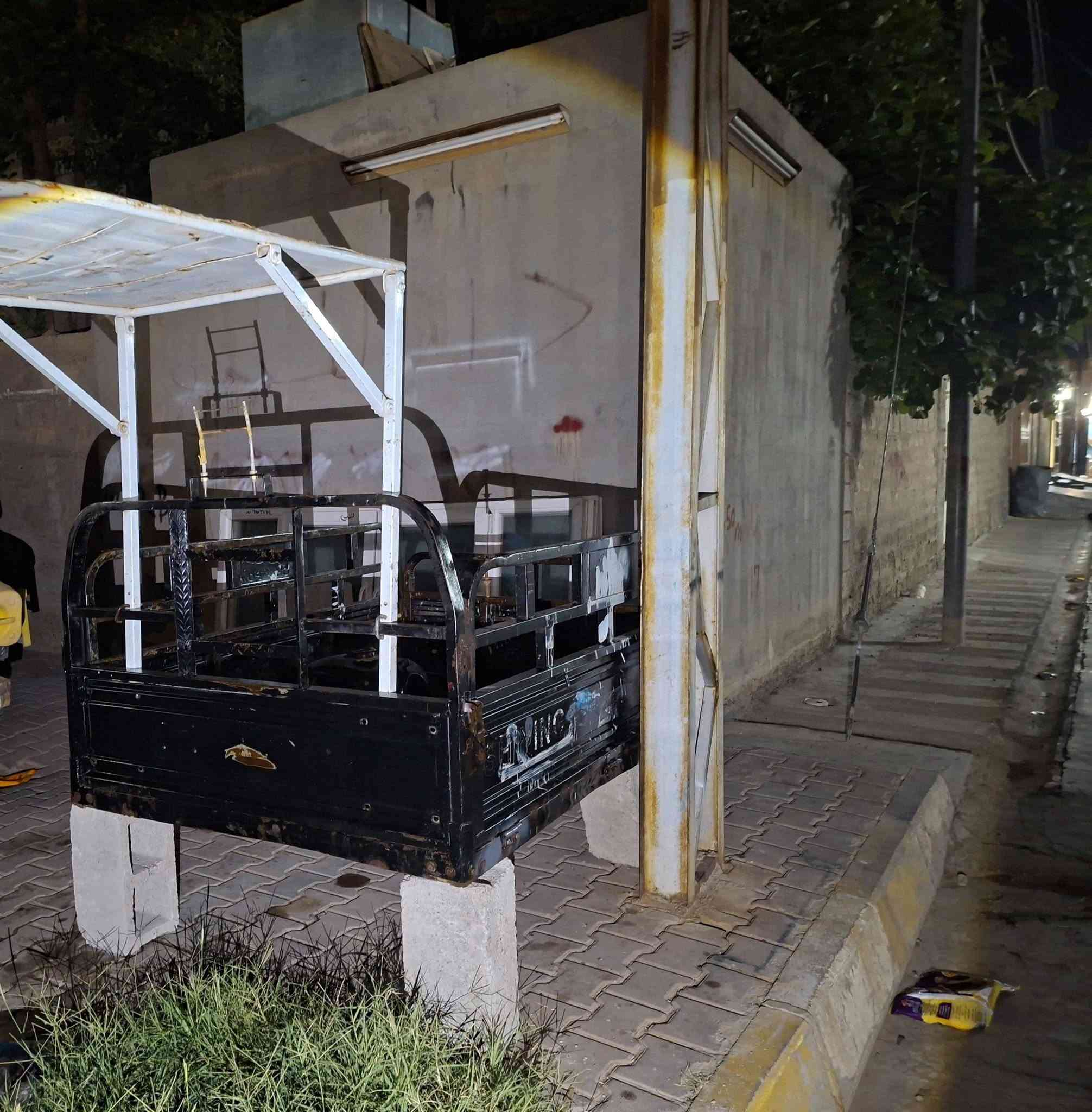 اخوان عدنا  بودي صتوتا للبيع  ***********
