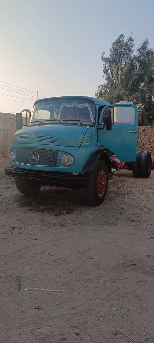 سلام عليكم ابوردين للبيع موديل 75 شاصي مكفول رقم انبار تحويل ثاني يوم سياره جاهزة دوشمه جديده معمره جديد مكاني السياره الأنبار سعر 20 مليون بيها مجال استفسار على الرقم ***********
