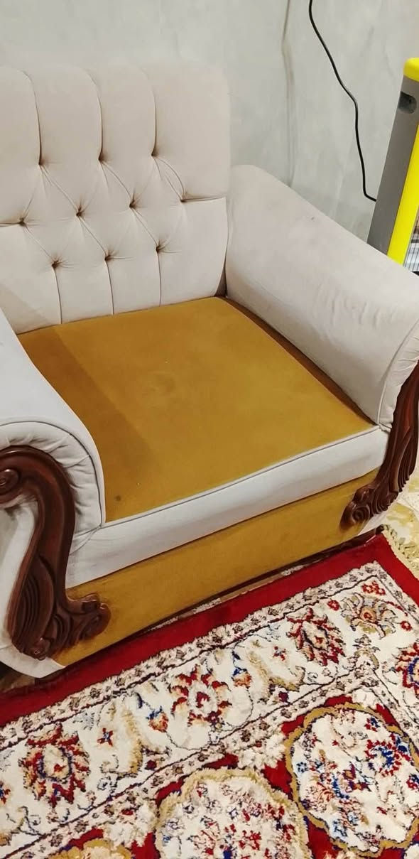 تخم ٨ مقعد بسعر مناسب


**إذا كنت صاحب هذا الإعلان وتريد حذفه لأي سبب، رجاءا أرسل رسالة إلى الدعم الفني**