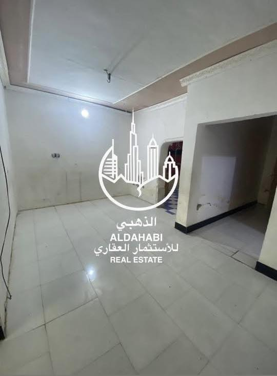 للايجــــــــــــار ✅
.
بيت للايجار في المعقل موقع ممتاز  
.

مواصفات البيت /
.
غرفتي منام ، صاله ، استقبال ، مطبخ ، صحيات ، طارمه
.

سعر الايجار 700 

.
✅ الذهبي للاستثمار العقاري ✅

#مجــــــاز_قانــــــــونيــاً
—————————————
#ملاحظه لعملائنا الكرام يتوفر لدينا عروض عقاريه بيوت للبيع والايجار في كافة مناطق محافظة البصره كذلك يتوفر لدينا بنايات تجاريه للبيع في مناطق ممتازه بوارد شهري ممتاز 
‏‌‎ للمعلومات اكثر التواصل على الارقام الموضحه او زيارة
الموقع 
البصره_ شارع عام حي الزهراء _ قرب مستشفى النفط
***********

.
رابط القناة 

https://t.me/ooliiy
.

#عقارات #بيت #دار #للبيع #استثمار #البصرة #العقارات #الجنينه #الطويسه #كورنيش_شط_العرب #ايجار #بيع 
#مركز_البصرة
