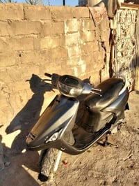 فراشه فحل دسك كرستال بلاد دراجه صار شهرين ماخذها من الرمبه برغي واحد  ...