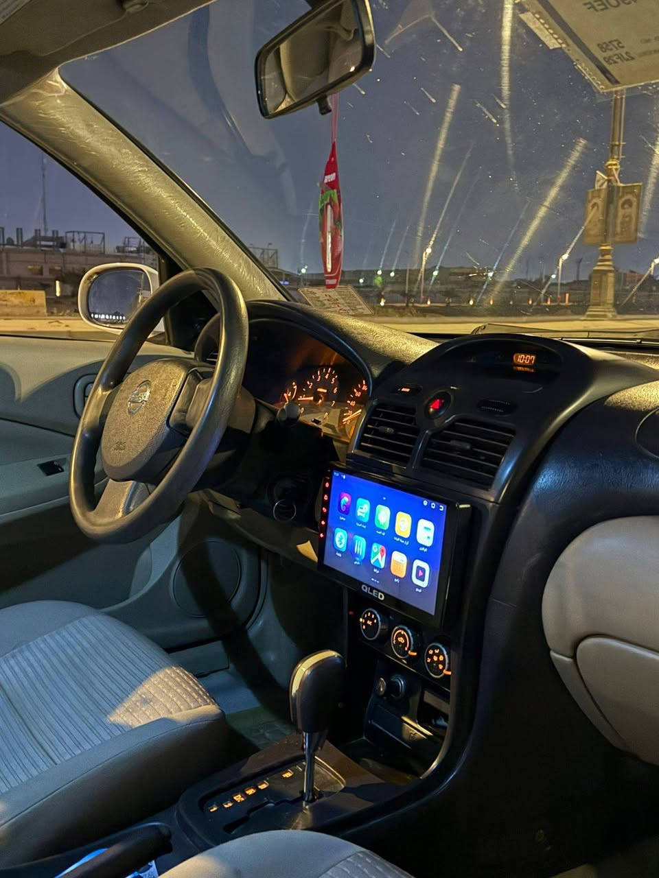 مكفوله كفاله عامه ضربه وصبغ وتبديل شرط الفحص والتحويل 
نيسان سني موديل مقدس كوري اصلي ٢٠١٣
لون أبيض خليجي 
رقم دولي أنكليزي جديده وهزه جديده 
محرك ١٨٠٠ ممتاز 
كير اوتوماتيك ممتاز 
دواخل عسلي ارضيه جلد طقم تاير لوك بطاريه جديده حداديه شرط زيرو كهربائيات فول سياره اقتصاديه جدا بصرف الوقود 
تلفزيون اواكس جام اوتوماتيك لايت زنون 
سياره مال بيت شرط احلى من الصور 
مكاني بصره 
***********واتساب 
اعتذر من الخاص واتساب واتصال فقطط 
السعر ١١٥ بيع او مراوس
