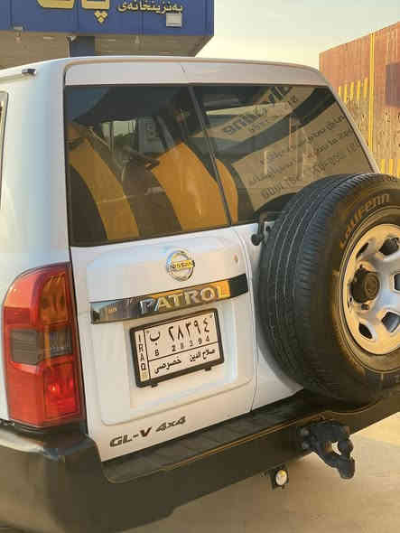 پاترول سه فارى ٢٠٠٨ ئوتو ماتيك به س بونيدى بوياخه ره قه م صلادينه ***********
