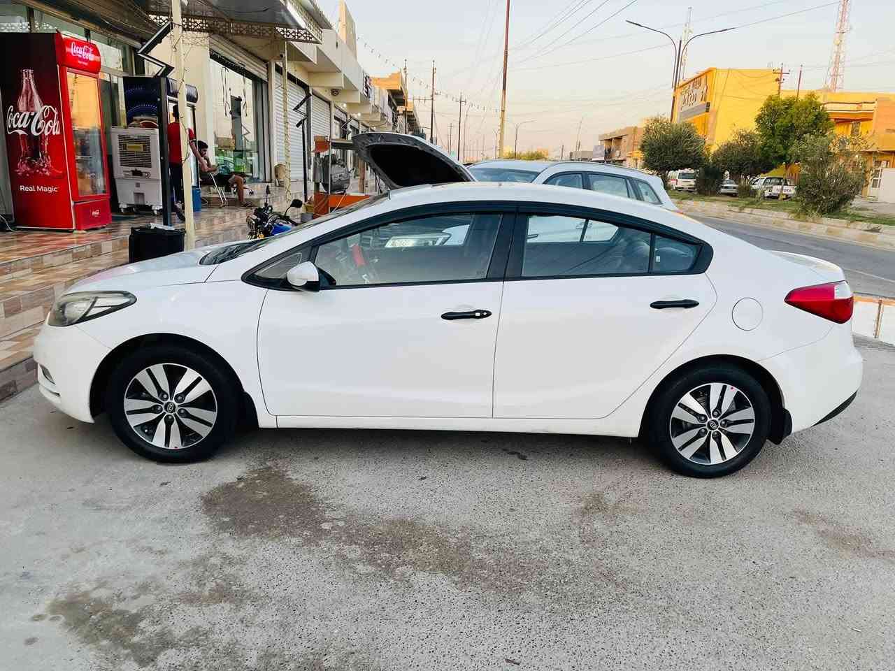 للبيع فقط "
كيا سيراتو 2014 خليجي 
ماشيه 186 الف km
قطعتين بنيد وجاملغ ايمن فقط
سلايت روڤ / شاشه وكامره خلفيه  
تحكم ستيرن / مثبت سرعه
رقم نينوى  دولي بسمي تحويل ثاني يوم 
 سنويه جديده لغايه 2028
كير محرك صدر كله فول / تبريد ثلج
محرك 2000 دوش المرغوب
دوشمه جديده ارضيه جلد 
السياره جاهزه مابيهه نقص برغي 
السعر $ 117 وبيهه مجال قليل                             السانور  موجود بل منشور 
مكان السياره / الشرقاط اسديرة سفلئ
للأستفسار *********** ☎️
