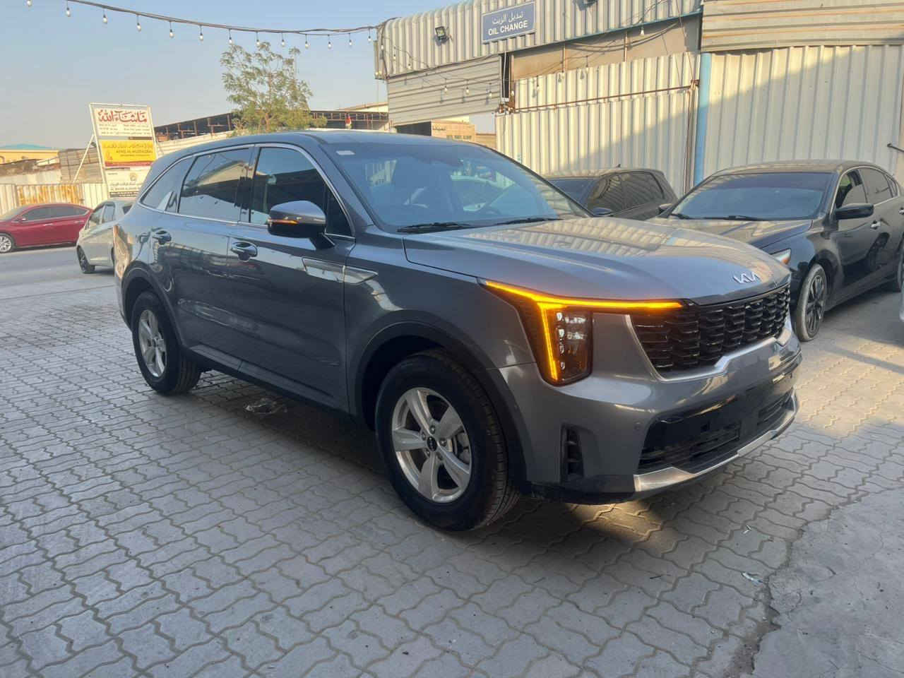 سلام عليكم للبيع سورنتو 2025 LX 
تبديل بنيد جاملغ ايمن فقط 
180 واصل بصره بدون كمرك 
______________
موصفات LX 
سياره بصمه 
محرك 2500 
ماشيه 1700 زيره
لاستفسار[***********]
