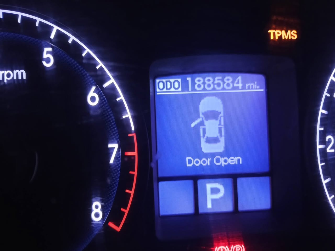 السلام عليكم جنسز 2013 وارد امريكي السعر 122 للاتصال ***********
***********
