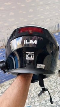عندي خوذه للبيع حجم  L وياهة سماعات خوذه y80 المعروفه التواصل فقط على ...