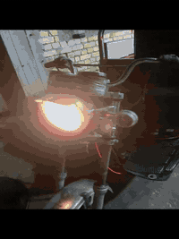 السلام عليكم ستوته معوقين للبيع اتوماتيك كامله محرك نضيف  بك ليت جديد أشاير جديده ليت جديد تايرت جديده هورن جديد سلف هندر شغال كير بوكس جديد محرك جديد أربع نمر بيه بك وليكدام مكان بابل قرب مجسّر الثوره رقم الهاتف ***********
