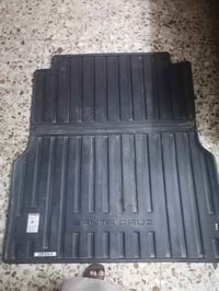 أرضية بدي أصلية مع القفايص سنتاكروز مستعملة للبيع 07707147188