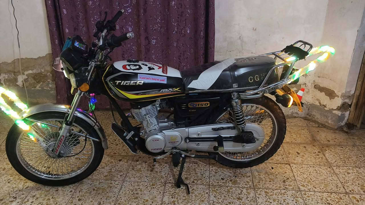 لبيع تايكر ٢٥مامفتوح دراجه كل شيء ماناقصها سعر٦٥٠وبي مجال ***********
