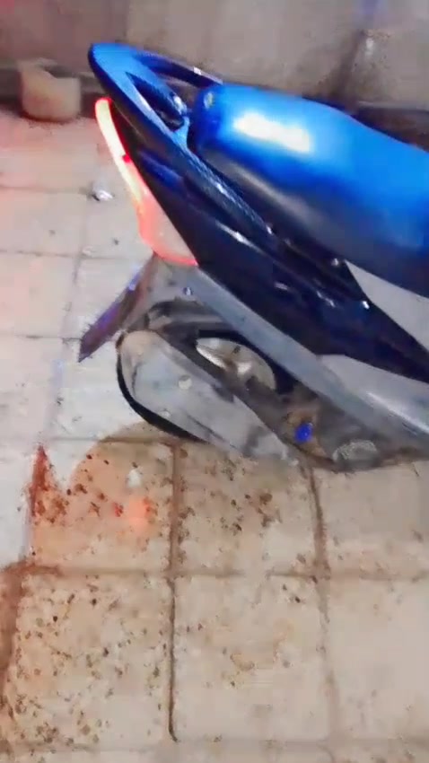 ماكس مغولي بسعر 450 

دراجه لبيع ماكس مغولي مكينه نضيفه تشغيل تكره سلف وهندر السعر 450 وبيه مجال للطيبين العنوان بغداد بياع الرقم *********** واتساب فقط