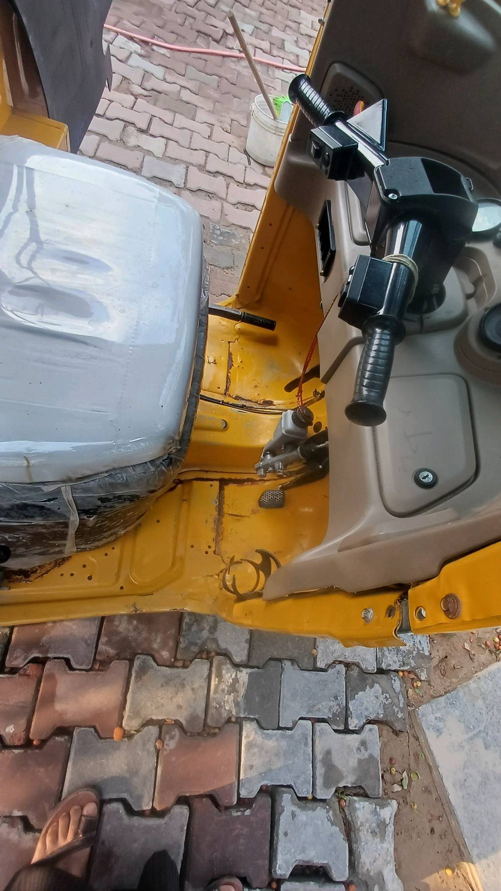 ام عليكم تكتك البيع مديل 2021رقم نكليزي تكتك خير من الله تحويل ثاني يوم بيه بس شويه بل الغد ضربه زغيره هاذ رقم تصل وبيك خير ودلل***********بغداد الحسينيه مال راشديه 