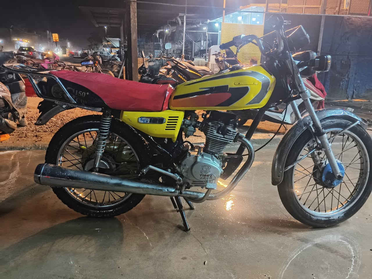 تايكر موديل 20 أوراق كامله كهربائيات شغاله مكينه خرسه السعر 250 وبيها مجال للشراي
لاستفسار
***********
