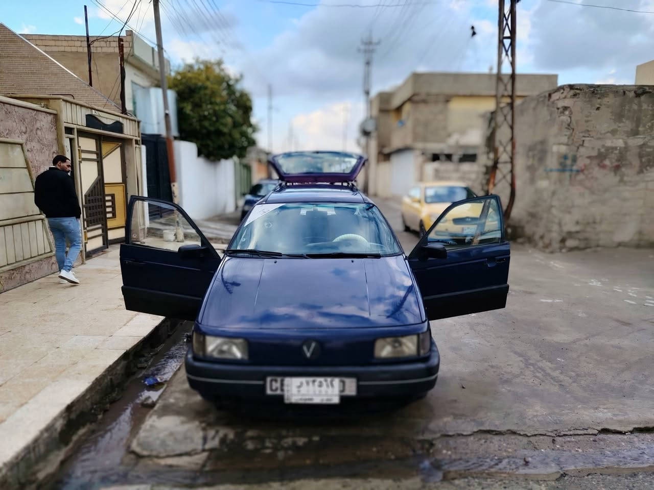 السلام عليكم سيارة باسات للبيع رقم نينوى للستفسار الاتصال على الرقم ***********
