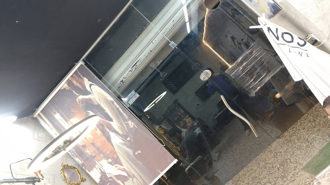 جام خانه للبيع بدون شخوط
عرض 285
ارتفاع 295
______. 
السعر 250
مكاني الدوره شارع 60
***********
