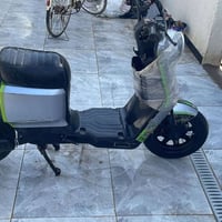 دراجه شحن ار 11 دراجه نفضيفه وبطاريات جدد دراجه كامله يرادله بس كفر ام...