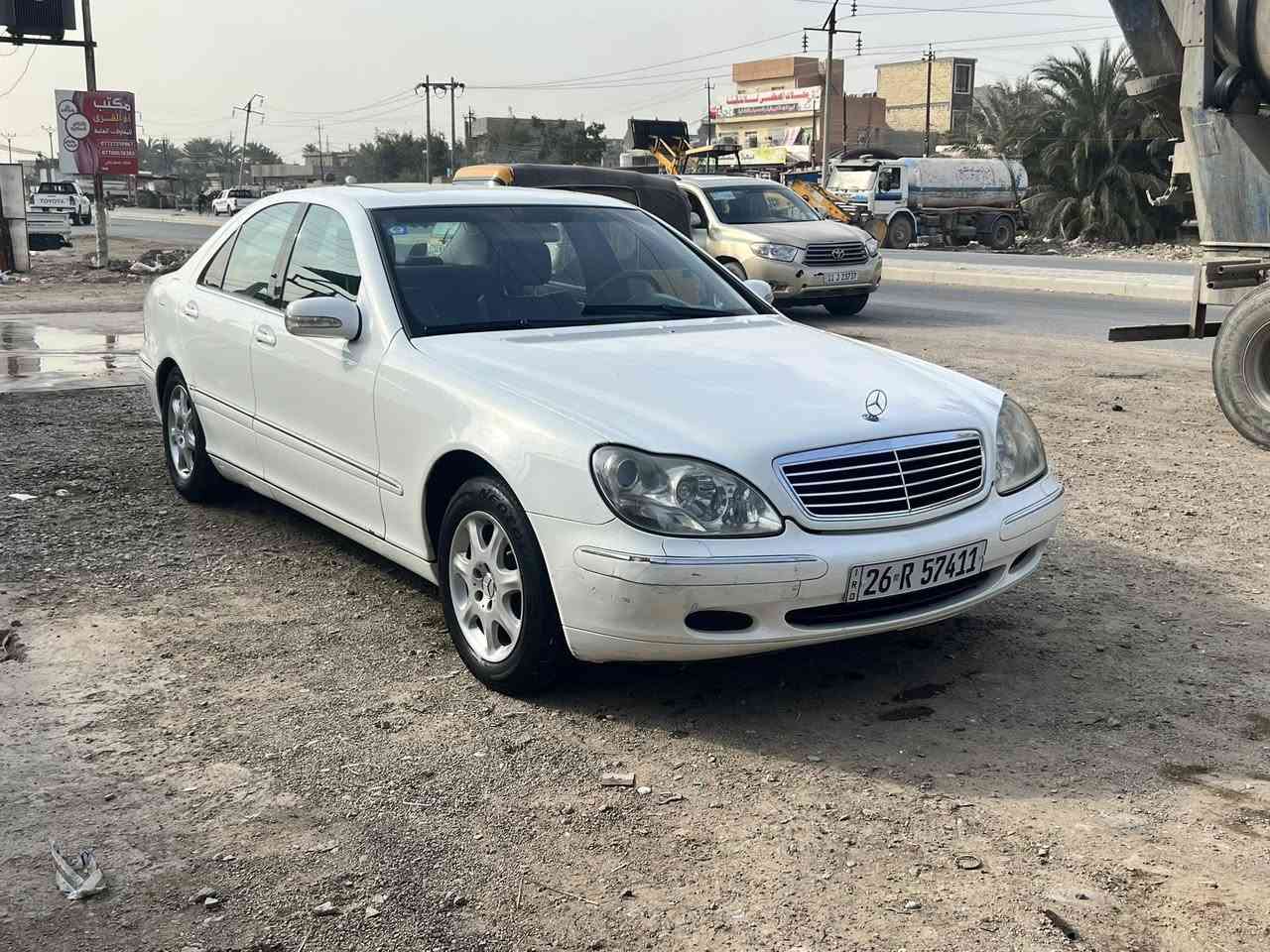 ‏سلام عليكم للبيع مرسيدس موديل 2001 فول مواصفات السعر 105 سنوية باسمي مكان السيارة بغداد للاستفسار￼***********
