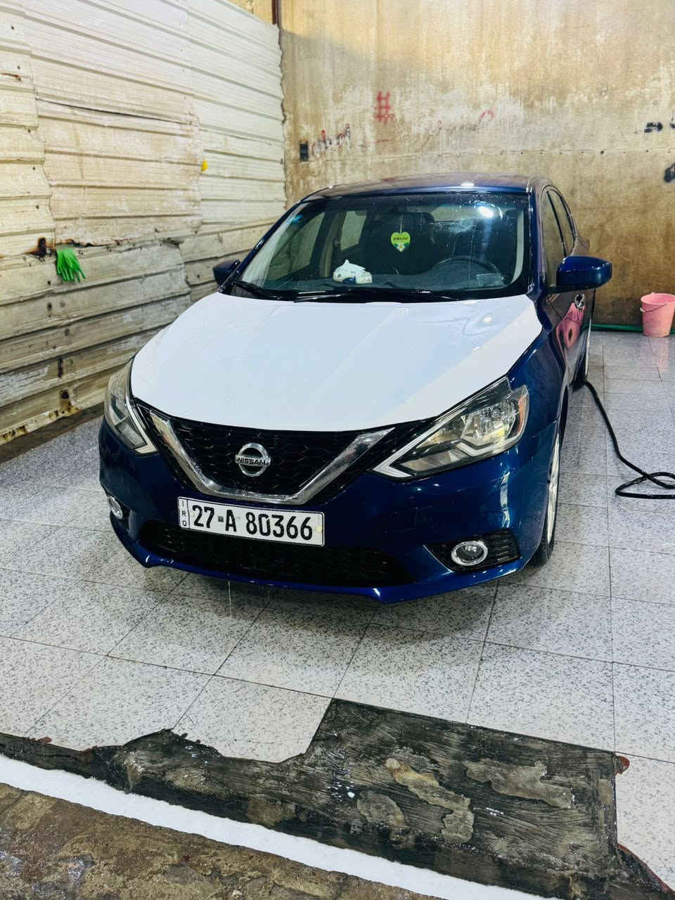 السلام عليكم 
نيسان سنترا للبيع 
موديل ٢٠١٧ 
وارد امريكي 
حادثها جاملغ وبنيد وبيها مكانات صبغ 
( صور الحادث مرفقة بالمنشور ) 
محرك ١٨٠٠ 
كير SVT
ماشية ٨١
جاهزه وخير من الله
كير مكينة حدادية 
تبريد 
تخم تاير جديد 
باتري جديد 
حداديه جديدة 
رقم ذي قار
مداور ثاني يوم 
السعر ٩٨ وبي مجال 
مكانها ذي قار قضاء الشطرة 
***********
