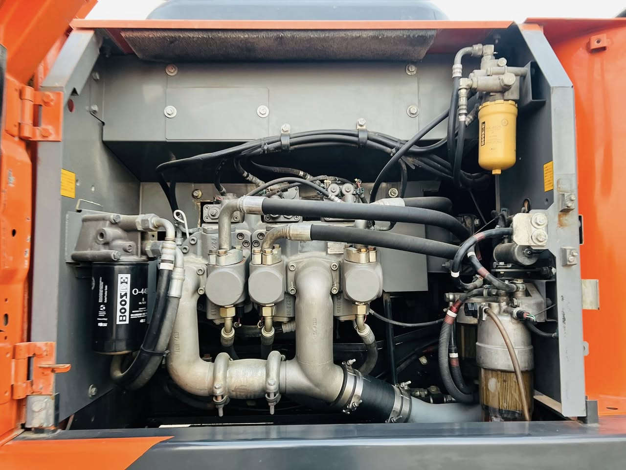 عــــلئ بـــركة الله …

-يتوفر لدئ شركة ناصر جليل حمود 
للتجارة العامة وتجارت ألاليات الثقيلة

#ZAXIS_2018_5B_210_HITACHI
#بحالةالزيروو حصراً من أرض اليابان 🇯🇵
#لعشاق المميز والجديد دبل مضخه 

#حالة الوكالة كلشي وضع الشركة🇯🇵
#محرك 4سلندر انجكتر+مأئسس جك
#دخول جديد وارد اليابان كفالة عامة

#اسعار مناسبه جداً سارعو بالحجز✅•
#دخول جديـnewــد نظافة 1/1 جاهـزه •

www.tiktok.com/@hh_vvl
#الـــعنوان بابل الشوملي طريق الحولي 📍.
الأستفسار ***********ناصر جليل حمود📞
الأستفسار ***********حسين ناصر جليل📞  

(رقــم الاعــلان265✅)
