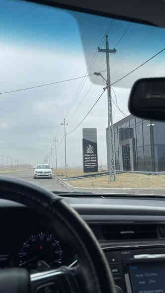 قطعة ارض للبيع  طابو صرف 
مجمع ملينيوم بجانب كلية القلم 
مساحة 240 متر  
السعر 40 مليون قابل للتفاوض 
اتصال ***********
