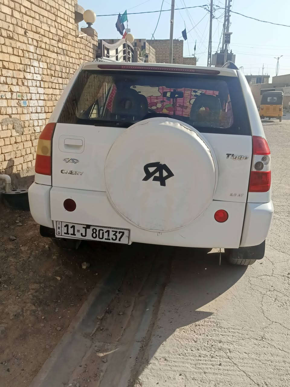 سلام عليكم سياره لبيع باقي تفاصيل خاص ***********
