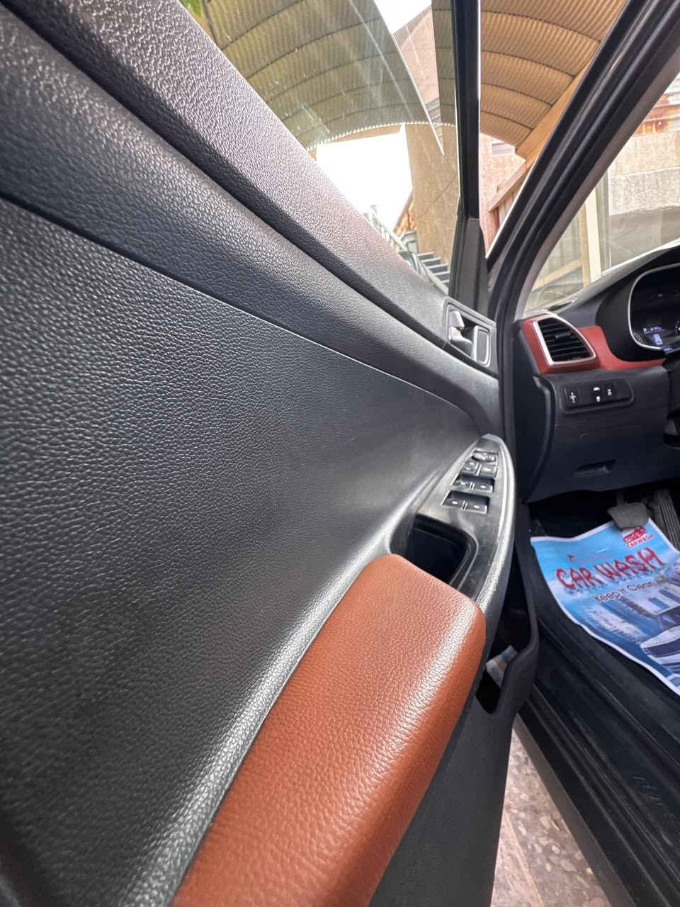 للبيع توسان 2019
السياره الحمد لله نظيفه كلش 
وبيهه بس بنيد سونارهه موجود 
مكاني بغداد . حي الخظراء
للتواصل فقط.⏬
الجوال • 0040 620 0776
واتساب. +964 786 620 0040
