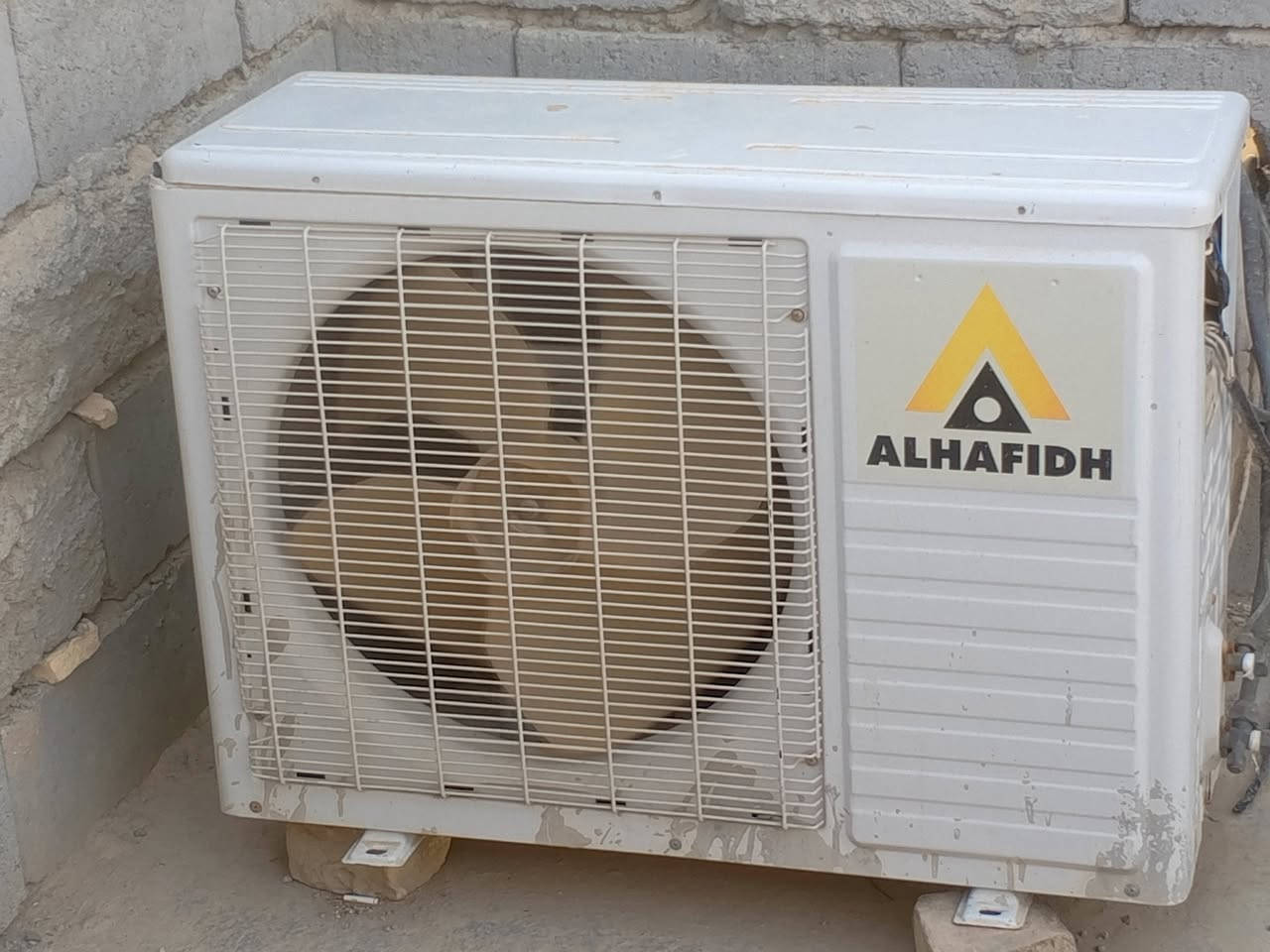 للبيع نقص غاز بطل فقط طن ونص 
0783 153 7887

