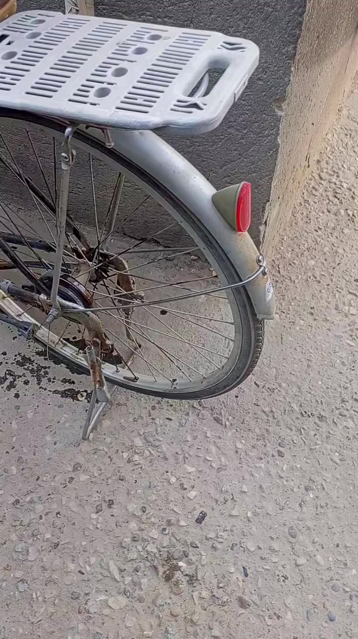 ب ٦٠ بس زنجيلة مكطوع 

***********
