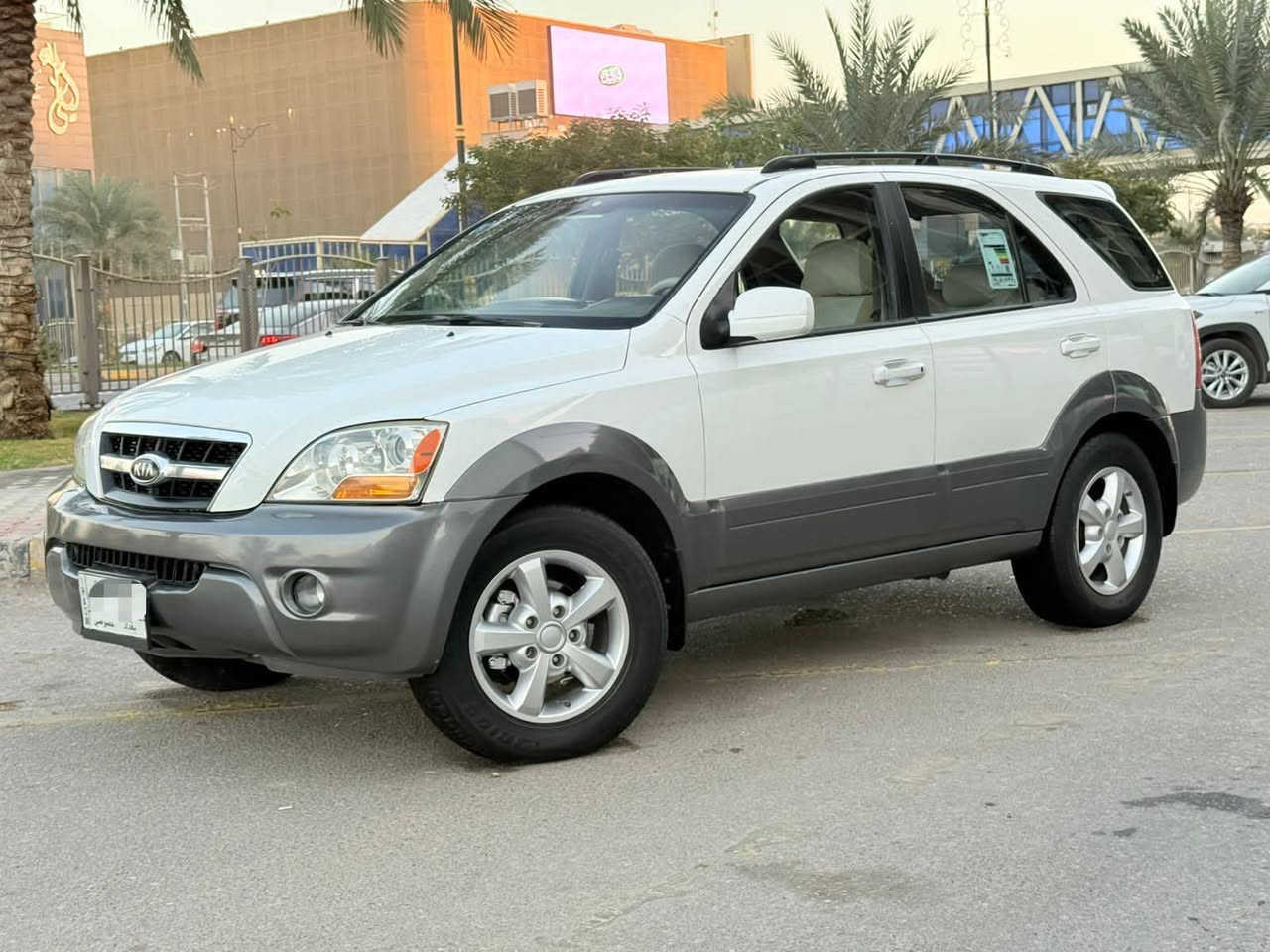 سورنتو 2009 خليجي كويتي السعر 118 فول مواصفات فئه EX لمتد فتحه كشنات جلد 7 راكب تبريد بيانو تحكم ستيرن مثبت سرعه شاشه كامره حساسات دواخل بيجي محرك V6 سلندر المرغوب فور ويل مري كهربائيه كشن كهربائي كفاله عامه ضربه و صبغ وتبديل ماشيه 155 السياره جديده بمعنه الكلمه رقم بغداد مشروع وطني سنويه جديده  مكان السياره كربلاء المقدسه للستفسار *********** البصرة, العراق
